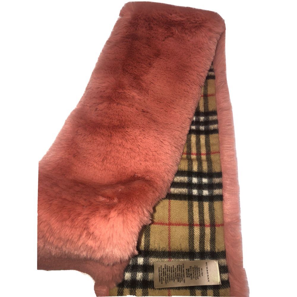 Burberry Vintage Check Cashmere Solid Pale Pink Faux Fur Scarf Italy New‎ - Picture 6 of 11